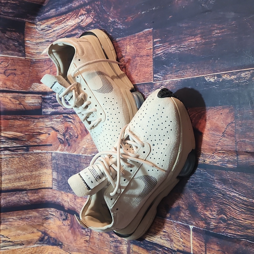 Nike Air Zoom Sneakers